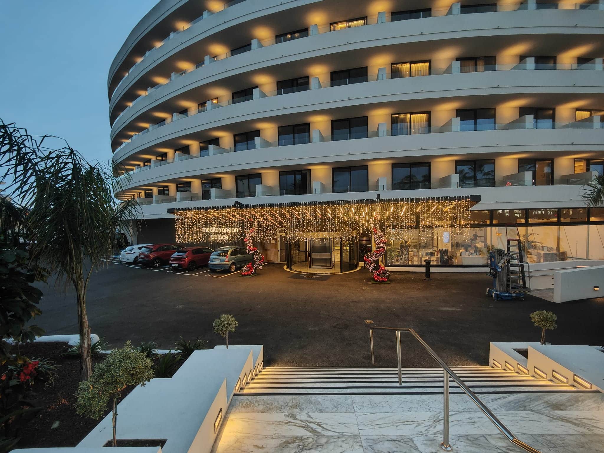 Villa moderna con domótica avanzada